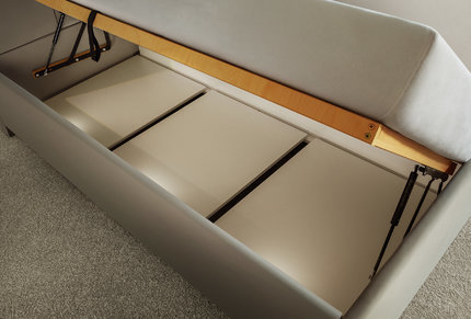 Čalúnená posteľ so skladaným čelom a zánožím 180x200